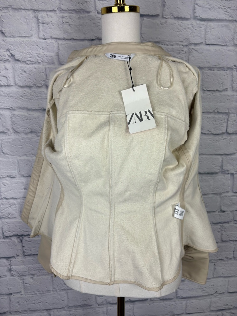 Zara Cream Long-Sleeve Button Shirt - Picture 6 of 9